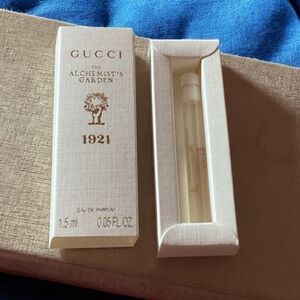 Gucci The Alchemist’s Garden 1928 EDP Splash - 1.5 ml. Unisex